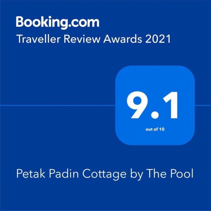 Petak Padin Cottage By The Pool, Kepala Batas  Kültér fotó